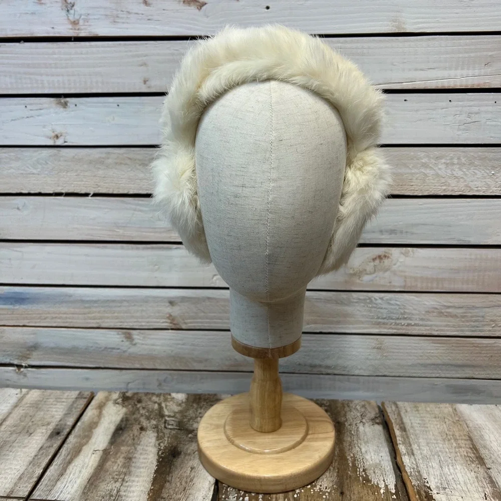 Vintage‎ White Fur Earmuffs Winter Coquette Y2K Soft Plush Ivory - Picture 2 of 8